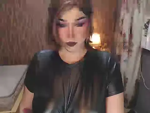 Snapshot of Transdomts4u chatting on February 2026 08:42:01 PM Transdomts4u online show from February 2026 08:42:01 PM