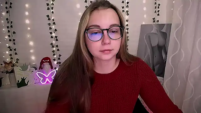 Snapshot of SweetPrincess_ chatting on October 2025 05:42:01 AM SweetPrincess online show from October 2025 05:42:01 AM