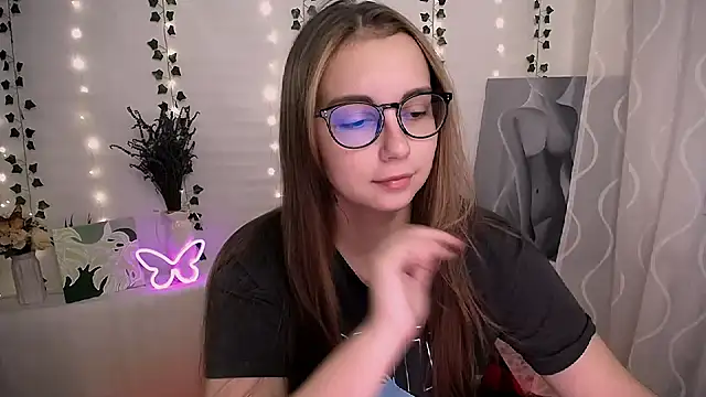 Snapshot of SweetPrincess_ chatting on September 2025 05:43:01 AM SweetPrincess online show from September 2025 05:43:01 AM