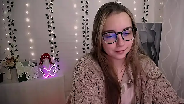 Snapshot of SweetPrincess_ chatting on October 2025 05:53:01 AM SweetPrincess online show from October 2025 05:53:01 AM
