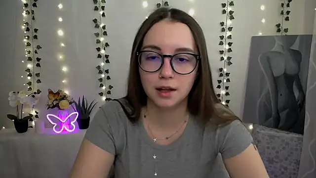 Snapshot of SweetPrincess_ chatting on February 2025 06:36:02 AM SweetPrincess online show from February 2025 06:36:02 AM