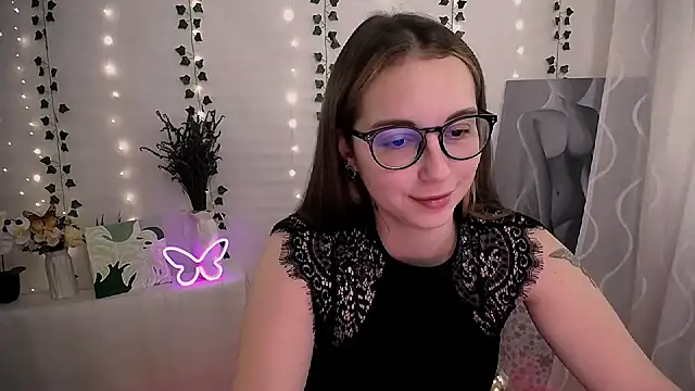 Snapshot of SweetPrincess_ chatting on September 2025 05:46:01 AM SweetPrincess online show from September 2025 05:46:01 AM