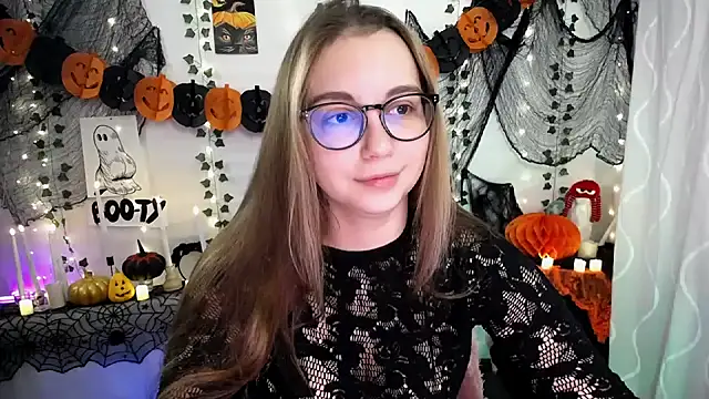 SweetPrincess  online show from November 2025 06:51:02 AM