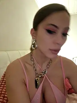 TamaraSavage online show from January 2025 12:52:01 PM