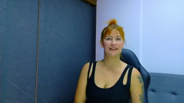 Britney taylor  online show from February 2026 07:24:02 PM