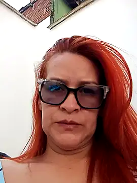 Britney taylor  online show from January 2026 07:08:01 PM