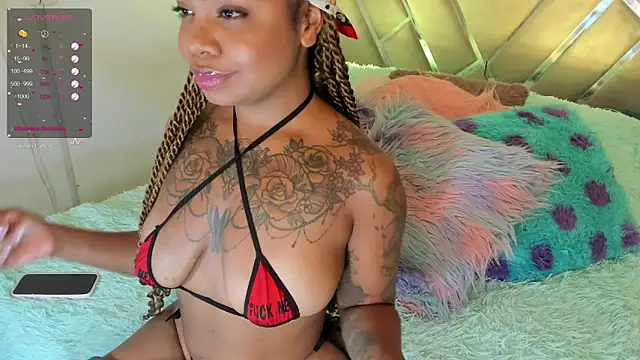 tarawilsonn online show from February 2025 12:31:02 AM