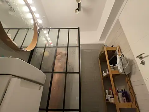  alleyesonme  online show from November 2025 10:52:02 AM