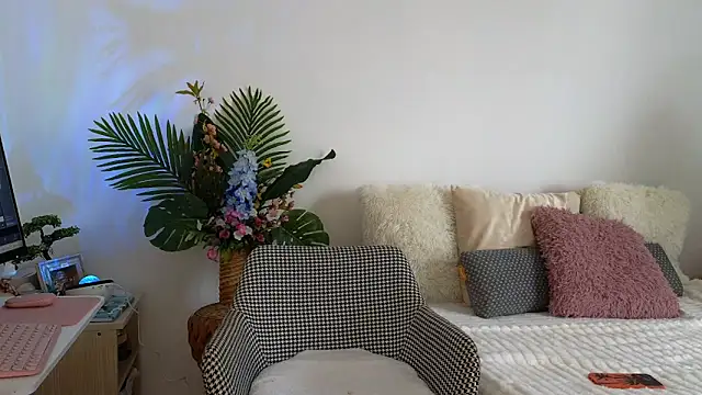  alleyesonme  online show from March 2026 01:44:01 PM