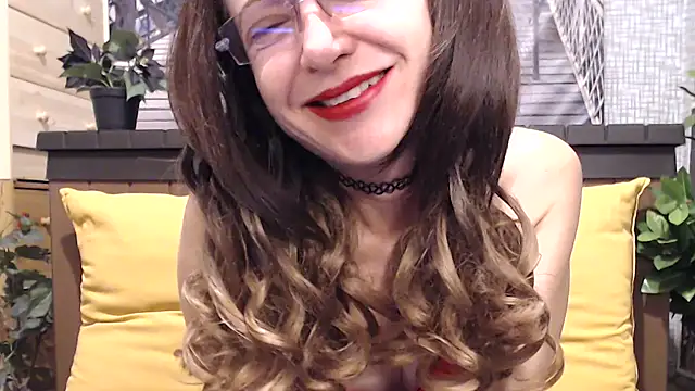 lilianleight online show from September 2025 02:59:01 AM