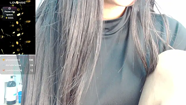 Snapshot of amy_le01 chatting on July 2026 03:03:02 PM amy le01 online show from July 2026 03:03:02 PM