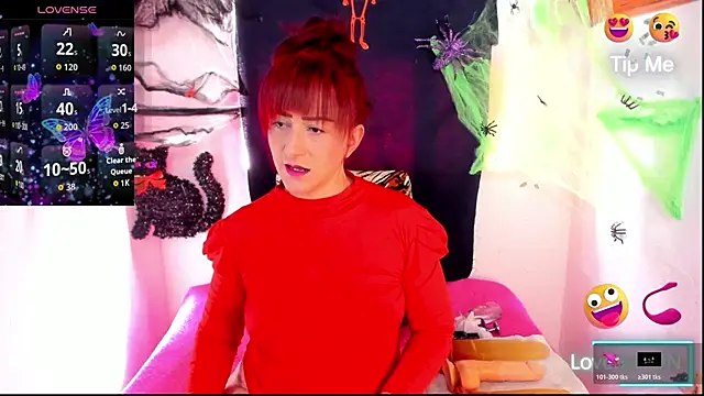 Hannaa32 online show from October 2025 07:15:01 PM