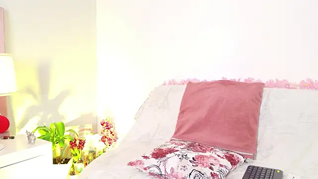 Anaa Bellaa online show from June 2026 01:06:02 PM