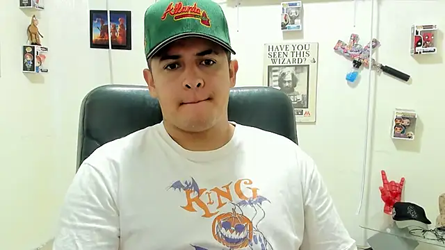 Snapshot of ney_22 chatting on October 2025 02:12:01 AM ney 22 online show from October 2025 02:12:01 AM