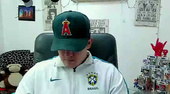 Snapshot of ney_22 chatting on February 2025 11:35:01 PM ney 22 online show from February 2025 11:35:01 PM