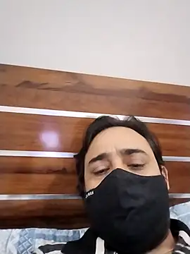 Snapshot of sunnyrockindia chatting on November 2025 04:28:01 AM sunnyrockindia online show from November 2025 04:28:01 AM