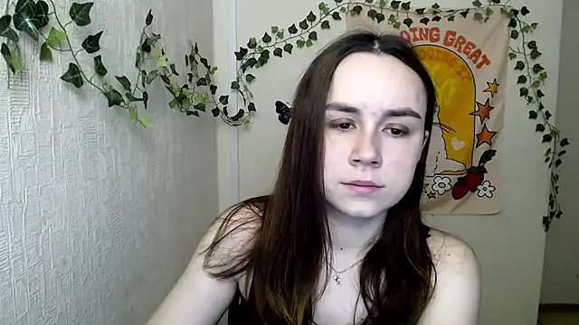 Snapshot of VeryVeryVeryShy_ chatting on February 2026 06:35:01 AM VeryVeryVeryShy online show from February 2026 06:35:01 AM