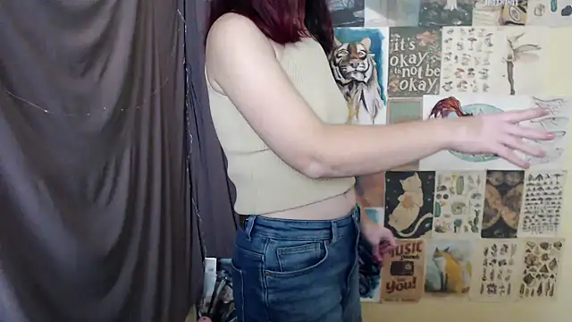 VeryVeryVeryShy  online show from September 2025 10:44:02 AM