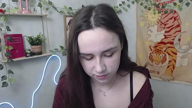 Snapshot of VeryVeryVeryShy_ chatting on April 2026 05:36:01 AM VeryVeryVeryShy online show from April 2026 05:36:01 AM