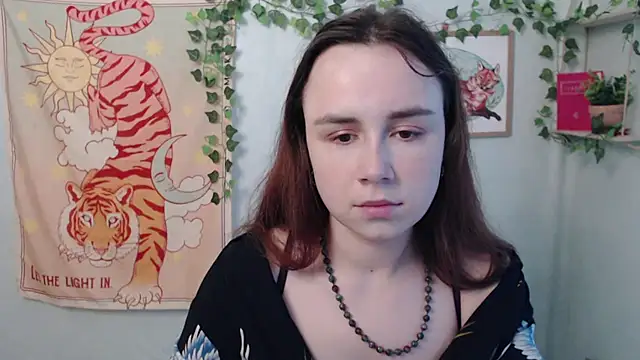 VeryVeryVeryShy  online show from July 2026 05:41:01 AM