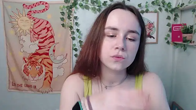 VeryVeryVeryShy  online show from June 2026 05:37:02 AM