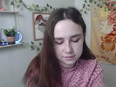 Snapshot of VeryVeryVeryShy_ chatting on April 2026 05:19:02 AM VeryVeryVeryShy online show from April 2026 05:19:02 AM