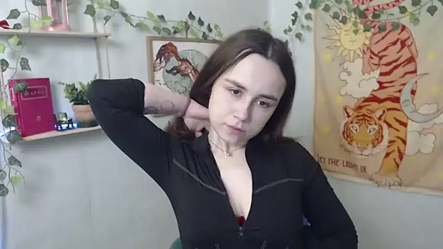 Snapshot of VeryVeryVeryShy_ chatting on April 2026 05:36:01 AM VeryVeryVeryShy online show from April 2026 05:36:01 AM