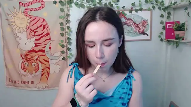 VeryVeryVeryShy  online show from July 2026 05:48:02 AM
