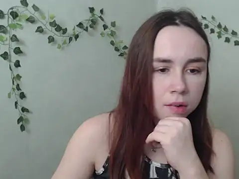 Snapshot of VeryVeryVeryShy_ chatting on March 2026 06:58:02 AM VeryVeryVeryShy online show from March 2026 06:58:02 AM