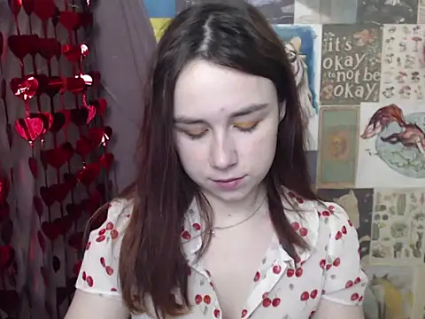 Snapshot of VeryVeryVeryShy_ chatting on February 2026 06:33:01 AM VeryVeryVeryShy online show from February 2026 06:33:01 AM