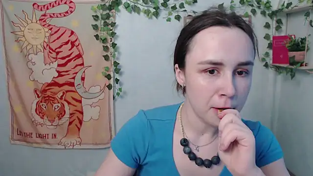 VeryVeryVeryShy  online show from July 2026 05:41:01 AM