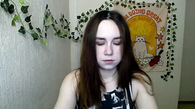 Snapshot of VeryVeryVeryShy_ chatting on March 2026 09:27:01 AM VeryVeryVeryShy online show from March 2026 09:27:01 AM