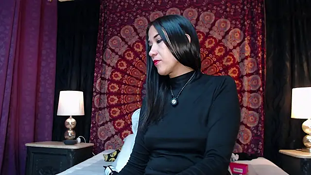 Zahra Elena online show from June 2026 01:11:01 PM