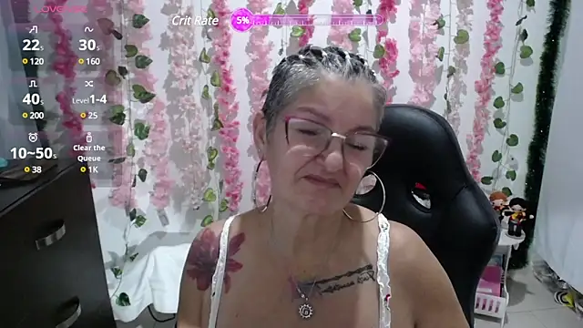 Snapshot of bety-cum2 chatting on March 2025 11:21:02 AM bety-cum2 online show from March 2025 11:21:02 AM