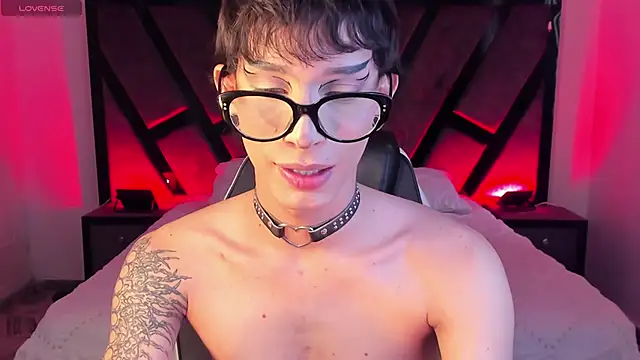 AndyWiilliams online show from February 2026 09:58:03 PM