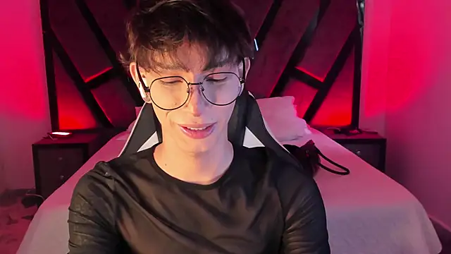 AndyWiilliams online show from March 2026 09:11:02 PM