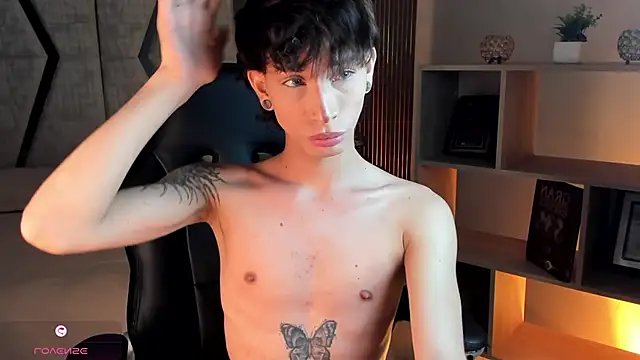 AndyWiilliams online show from April 2026 08:59:01 PM