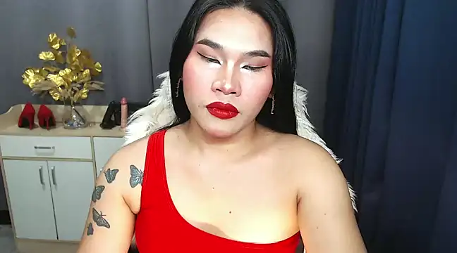 Snapshot of Ur_Fantastic_Lina chatting on January 2025 11:05:02 PM Ur Fantastic Lina online show from January 2025 11:05:02 PM