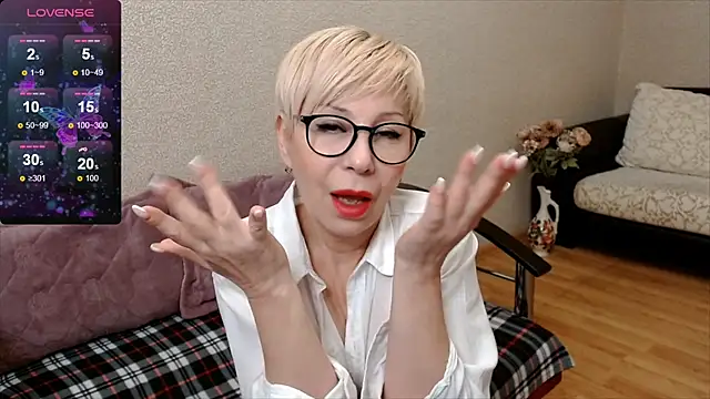 Snapshot of HotEva47 chatting on February 2025 07:29:01 AM HotEva47 online show from February 2025 07:29:01 AM