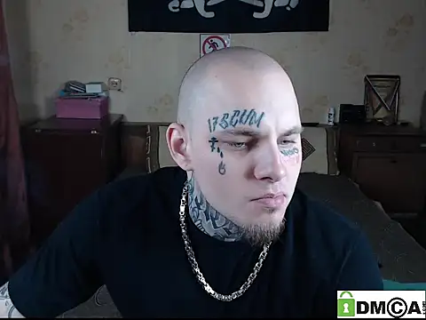 Keny Collins online show from December 2025 06:52:01 PM