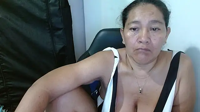 katia mature online show from November 2025 07:07:01 PM