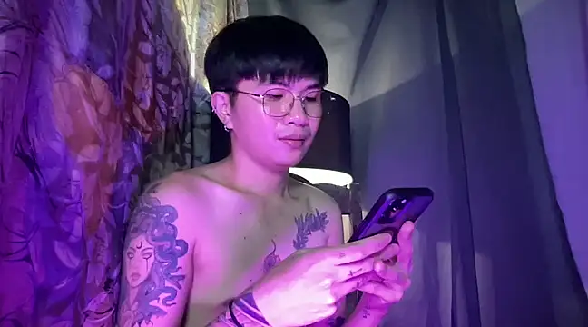 Sexy Handsome Drex online show from February 2025 12:16:01 PM