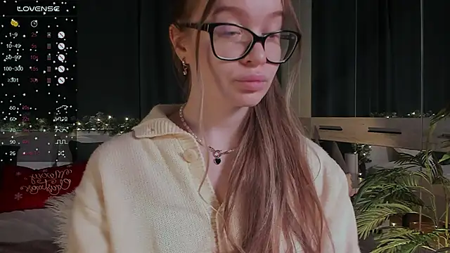 Virtual Girll online show from December 2024 05:43:01 PM