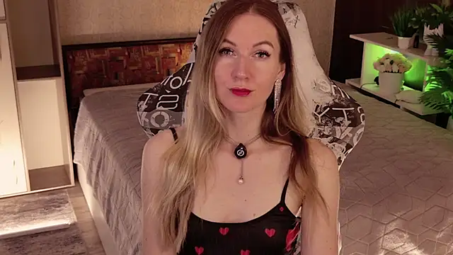 Snapshot of Hello_Lisha chatting on July 2026 08:29:02 AM Hello Lisha online show from July 2026 08:29:02 AM