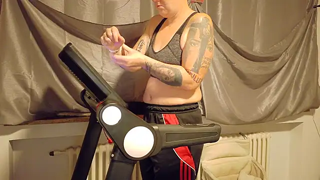 wetgerman 2 online show from November 2025 05:33:01 AM