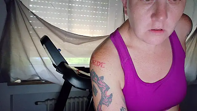 Snapshot of wetgerman_2 chatting on June 2026 10:13:01 AM wetgerman 2 online show from June 2026 10:13:01 AM
