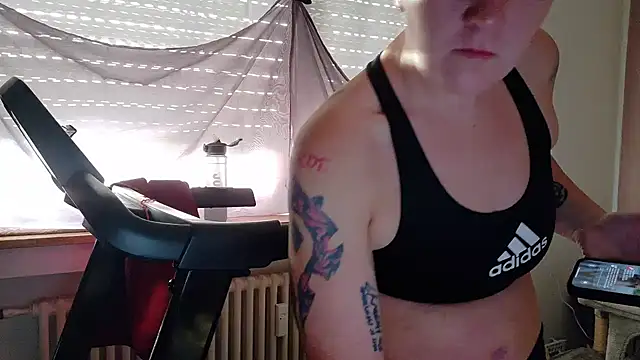 Snapshot of wetgerman_2 chatting on May 2026 04:40:01 AM wetgerman 2 online show from May 2026 04:40:01 AM