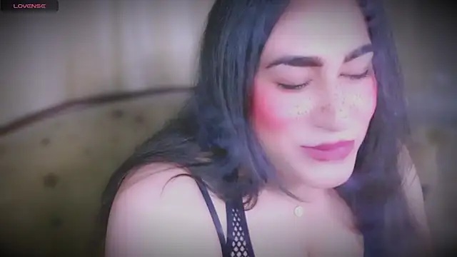 Snapshot of MERA_arab chatting on January 2025 12:57:01 AM MERA arab online show from January 2025 12:57:01 AM