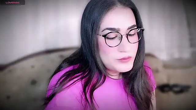 Snapshot of MERA_arab chatting on February 2025 10:16:02 PM MERA arab online show from February 2025 10:16:02 PM