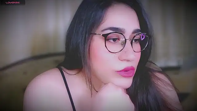 Snapshot of MERA_arab chatting on January 2025 10:18:01 PM MERA arab online show from January 2025 10:18:01 PM